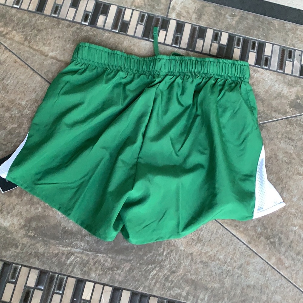 NIKE Women’s running shorts with Dri-Fit Technolog - Picture 9 of 15